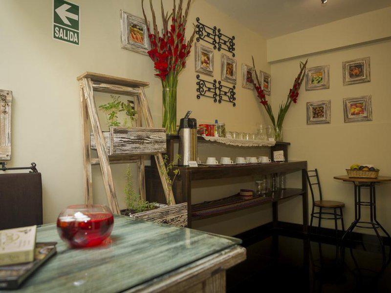 F41CDC6DF8BCB32D7B6D7055B4F31703