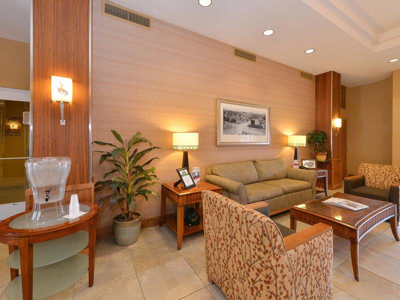 5CD85655BB588E1EA9F4A48A4357F76F