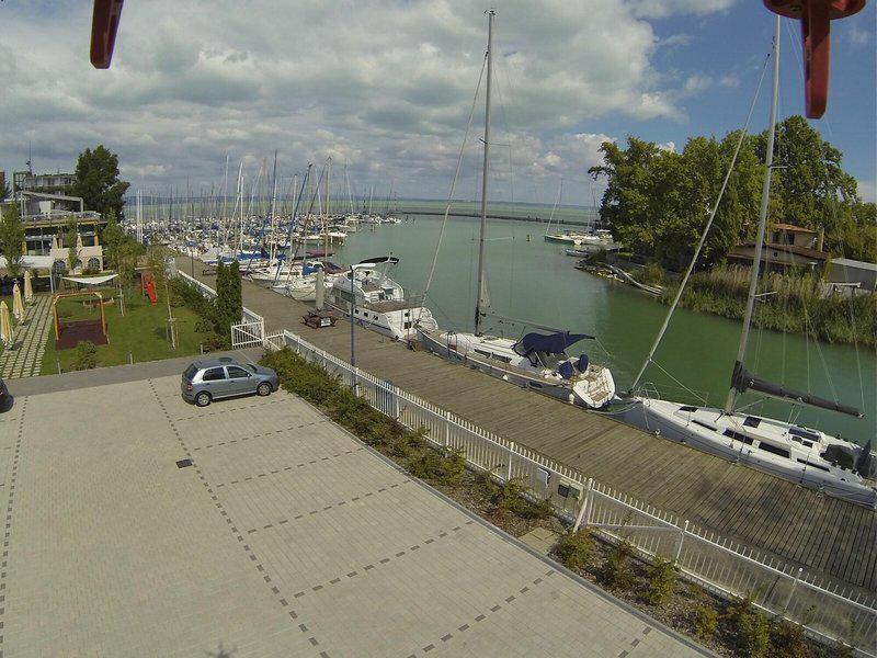 668847404F0817F1197F576B359A653A