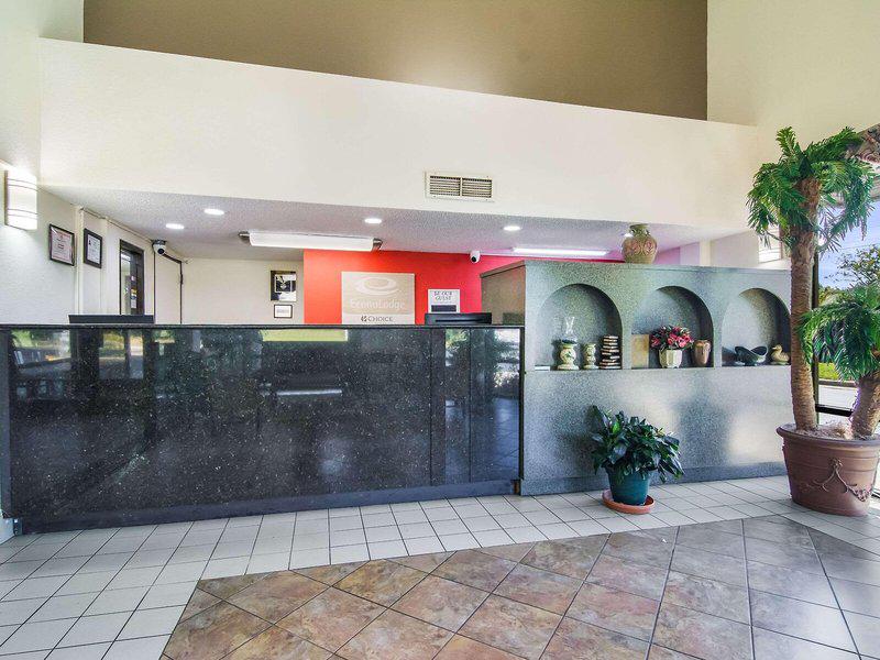 24C8C007B163F4C2FE6AAEB1E0CD7FCB