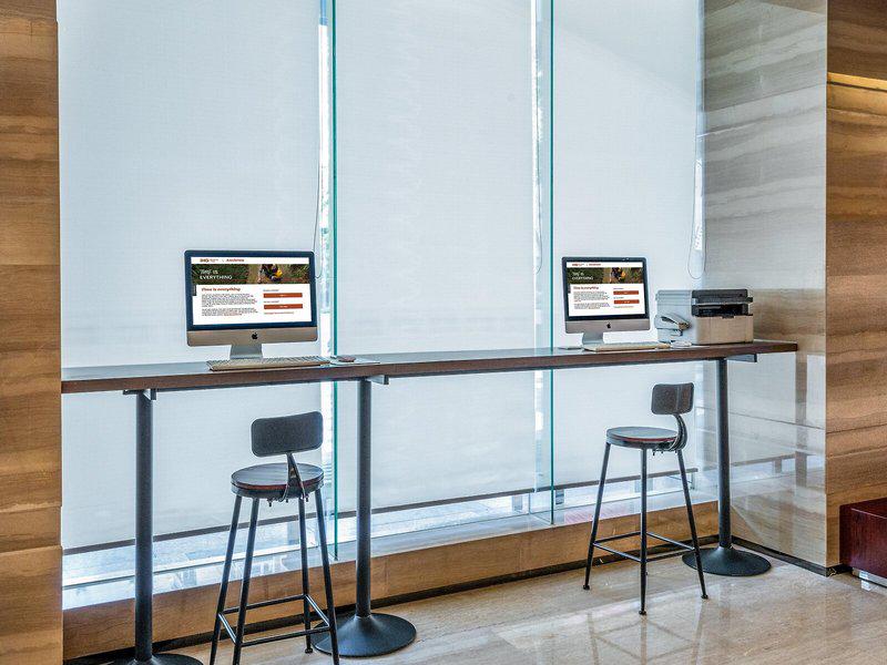 EA0F28B5F281620BBE93E4725A966099