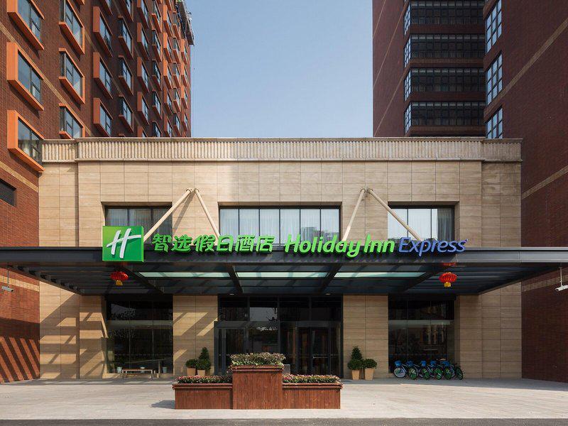 40EB556FAE981D504DD595DCC415DFAC