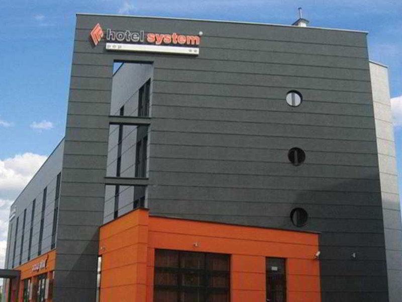 AAA32C65A5331CD5C19FC41F7B8B3BD3