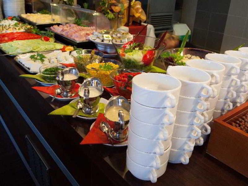 0FB2093F00586BC59018D80865BF57FE