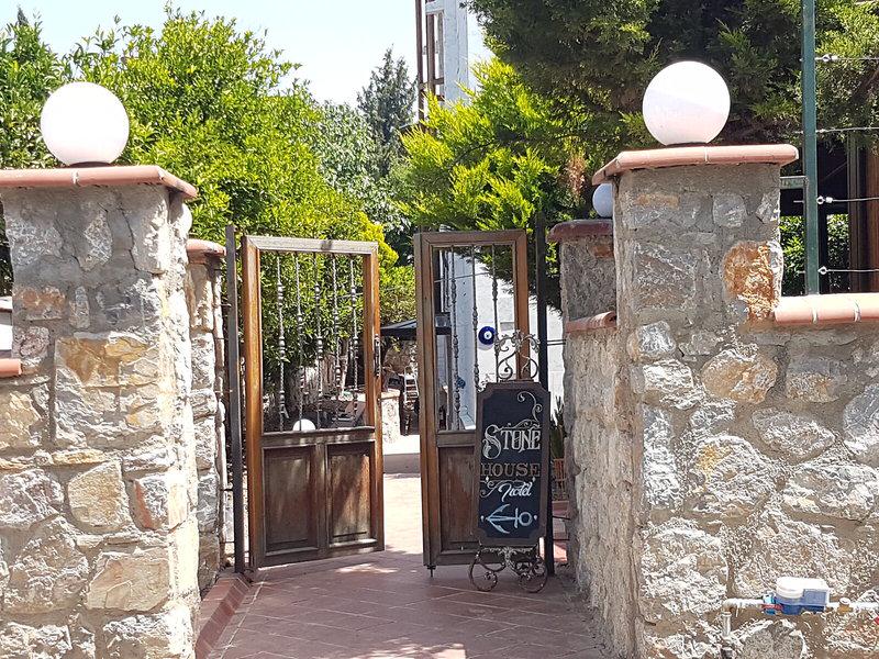 EDB6FA90776115DDC45AC03AF9F4813B