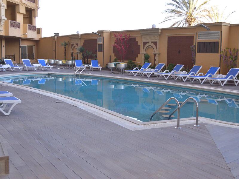 C6B2DAF3307F048CA1DF3BAE452E2AC4