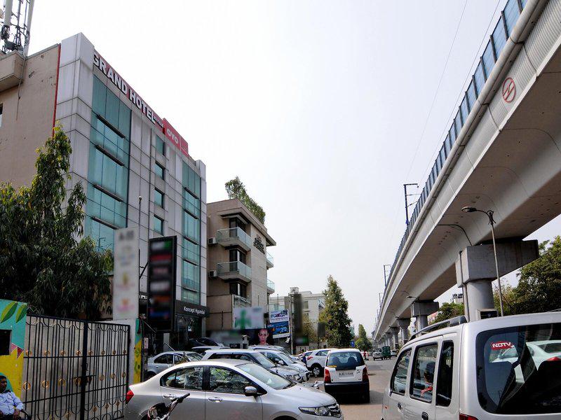 893B5BC474A7C24A6211D335E9903BE5