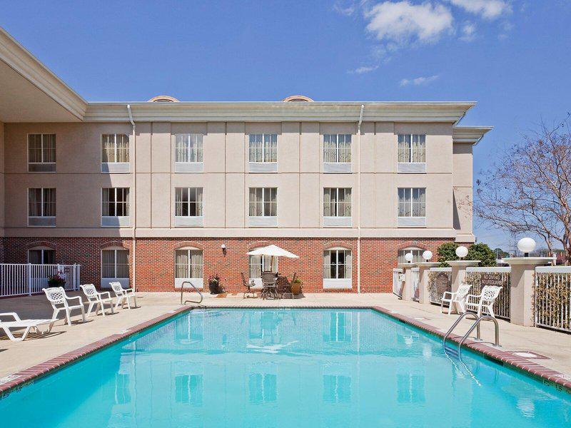 8247D83EE17B6AE4C8888FE8F4EDDDB3