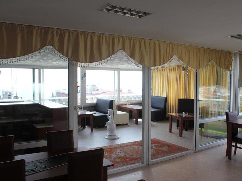 281A586D20F83998EC46F12D0C07FDE6