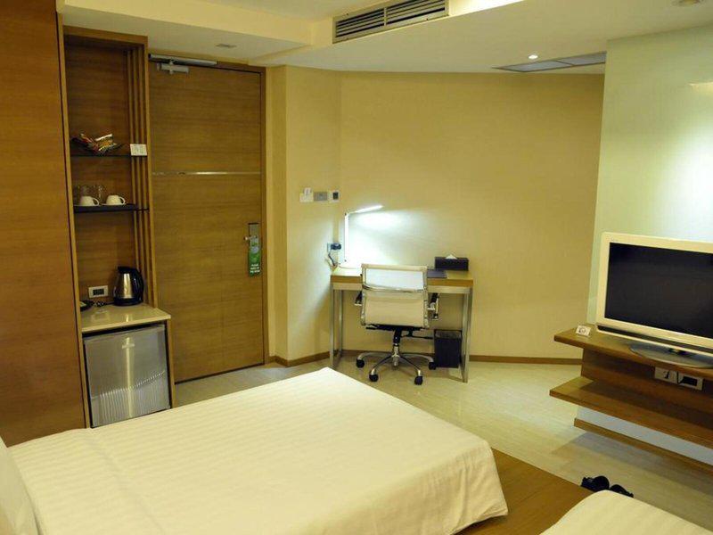 0D8C372C1A020366CCAF167E1F5A96D4