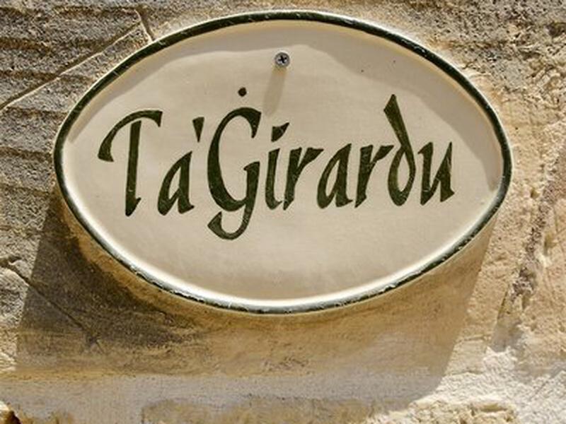 9D40EE23228A47E7B68898184E4F12FF