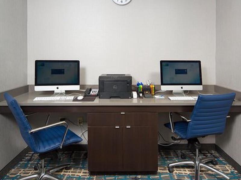 B0CFA572BFCDAFE2A964E96ABF61023F