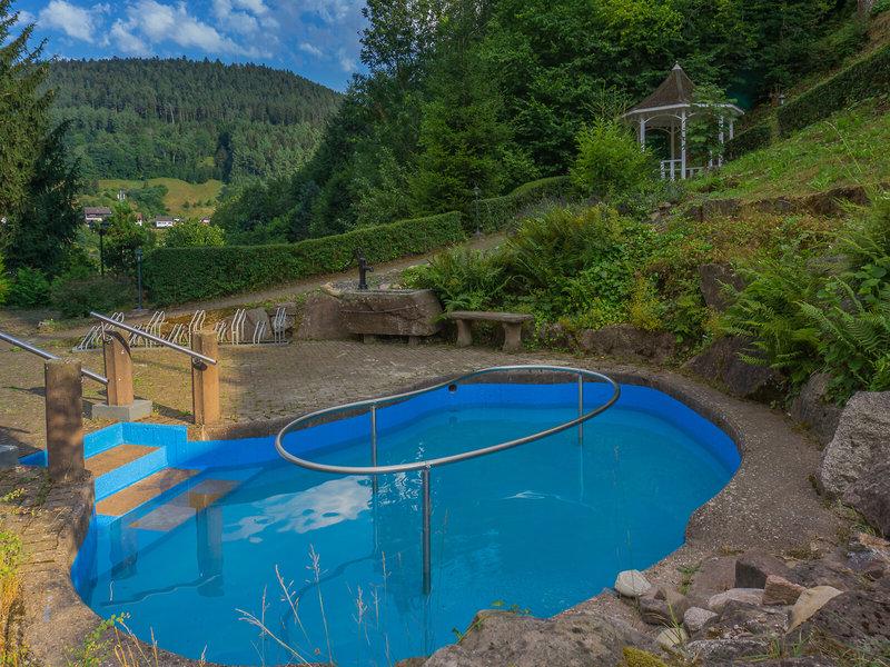 E1994BD52AEF084661ED715707CCBECB