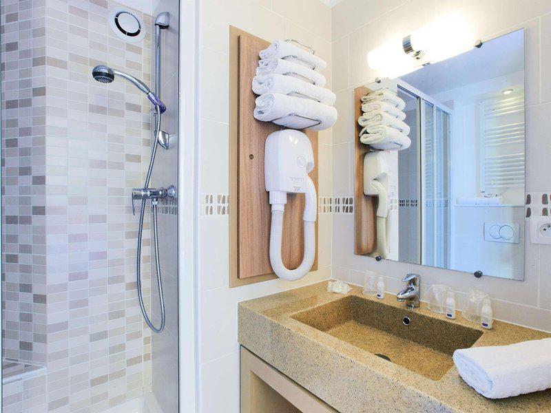 9BBA7B494355D011CD0DC9C3E37630FC