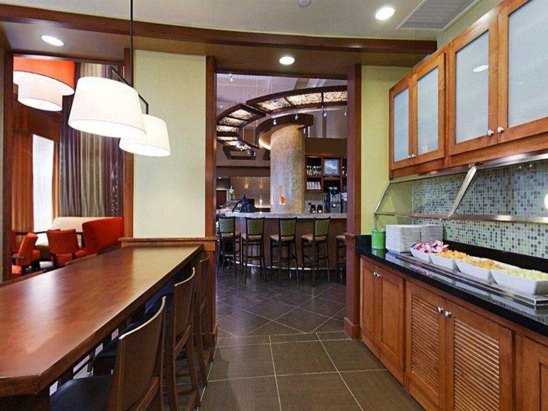 08C6FAC3DC66F544D68C8F7B9D2F3603