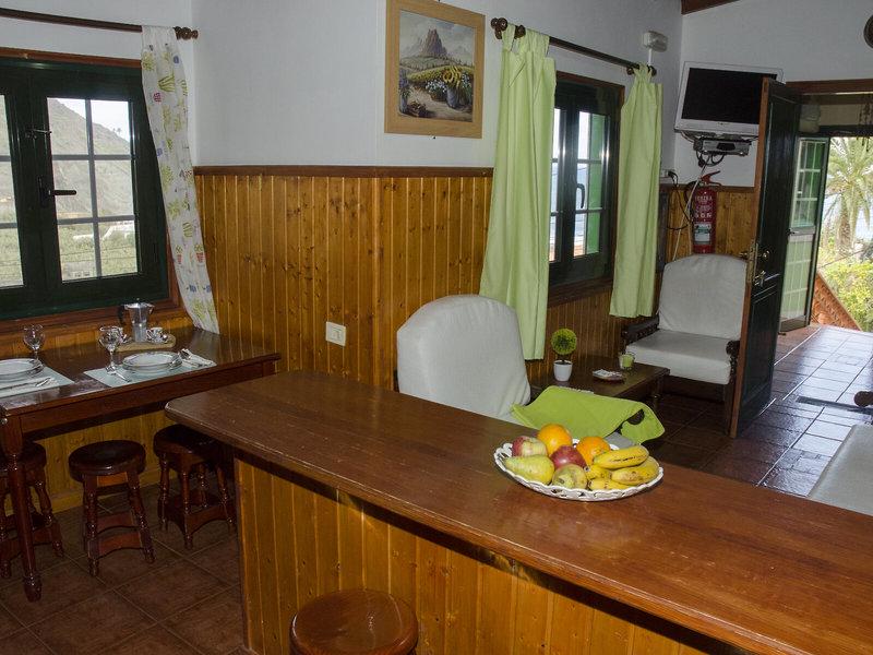 BAF9B8C920AFC22FFD9E762D71CDA786