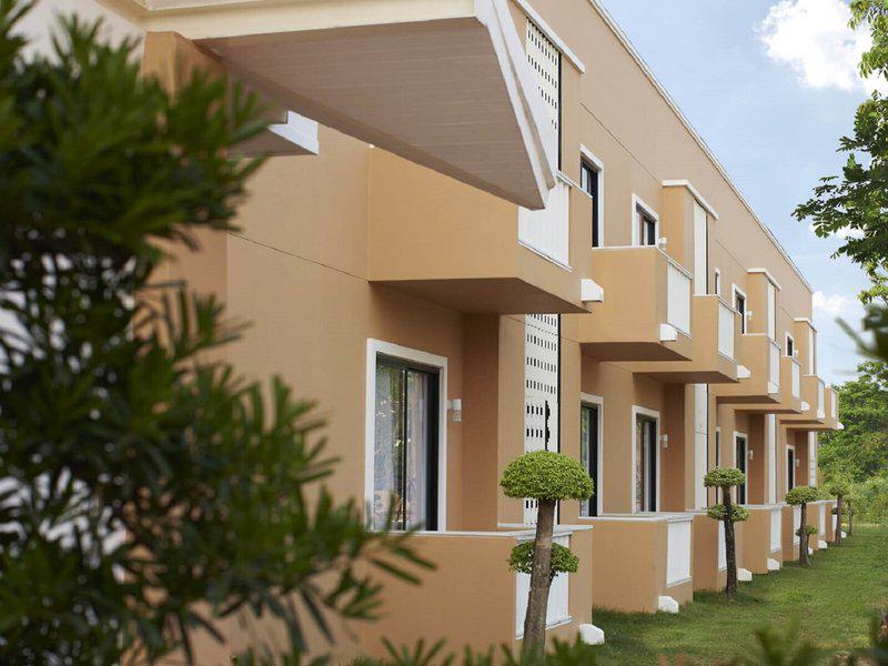 62A978A43CEB1A7696C6A3A34486553B