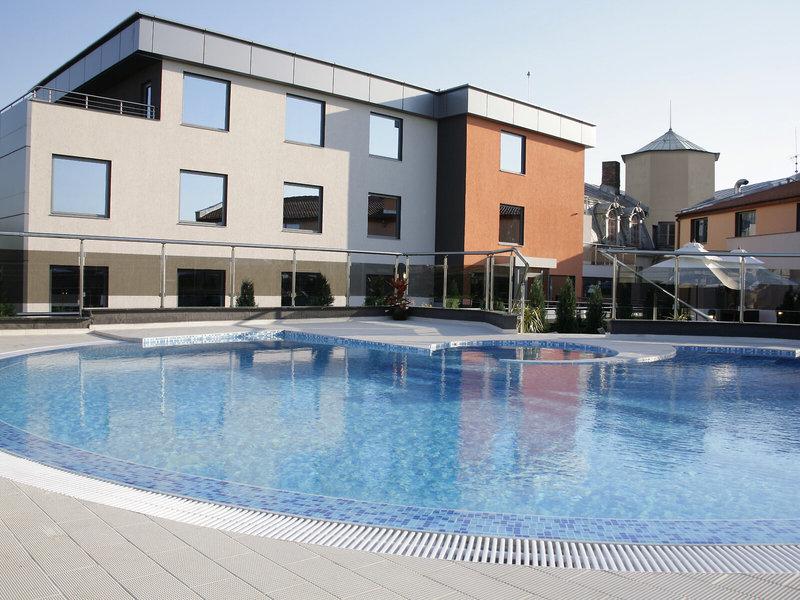 0BBCCFCFAA312861E7616879A52EB39A