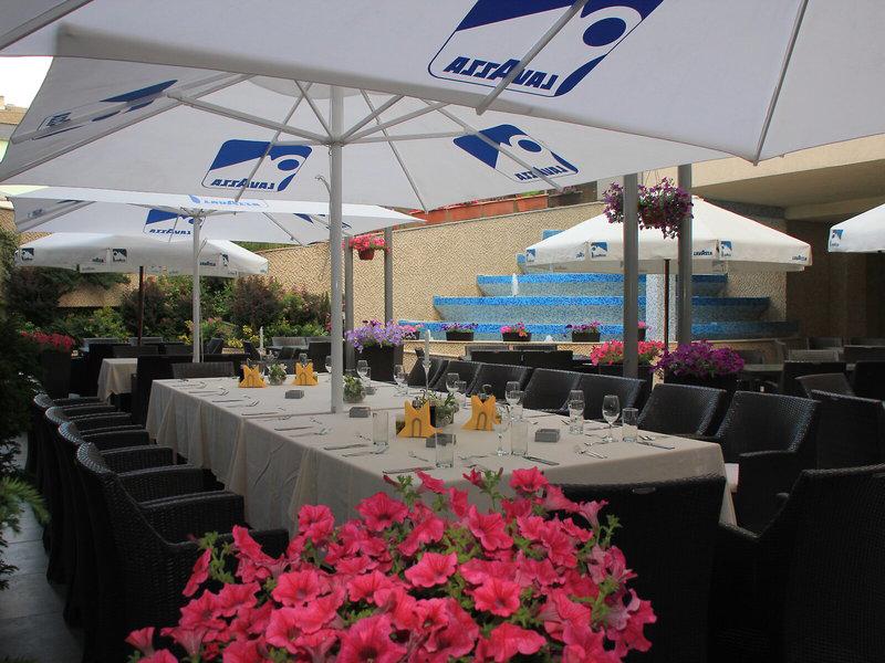 FEE45B31CA02ED1BF04342D737922C61