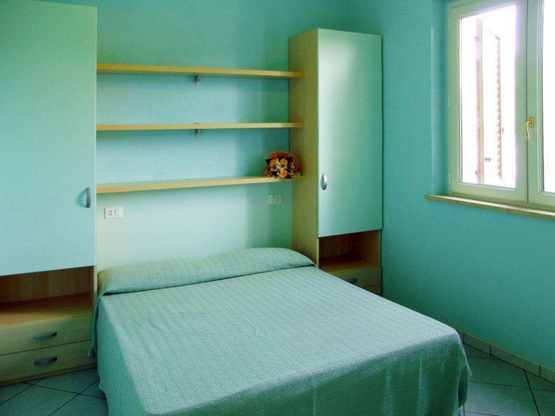 270BE1CB67D8FF3F4E85F13662DE6DA7