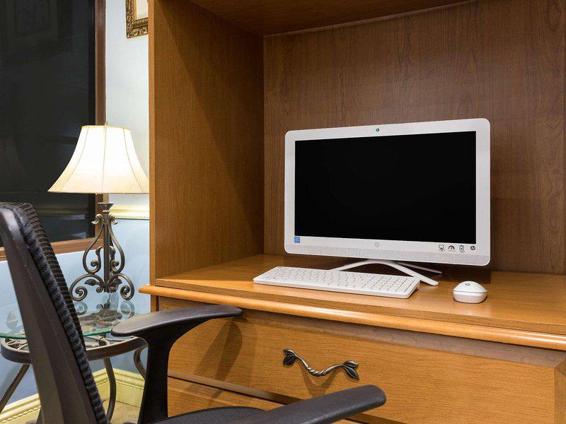 8B2D6FB77A2955F2F4FCF61FC1790FC6