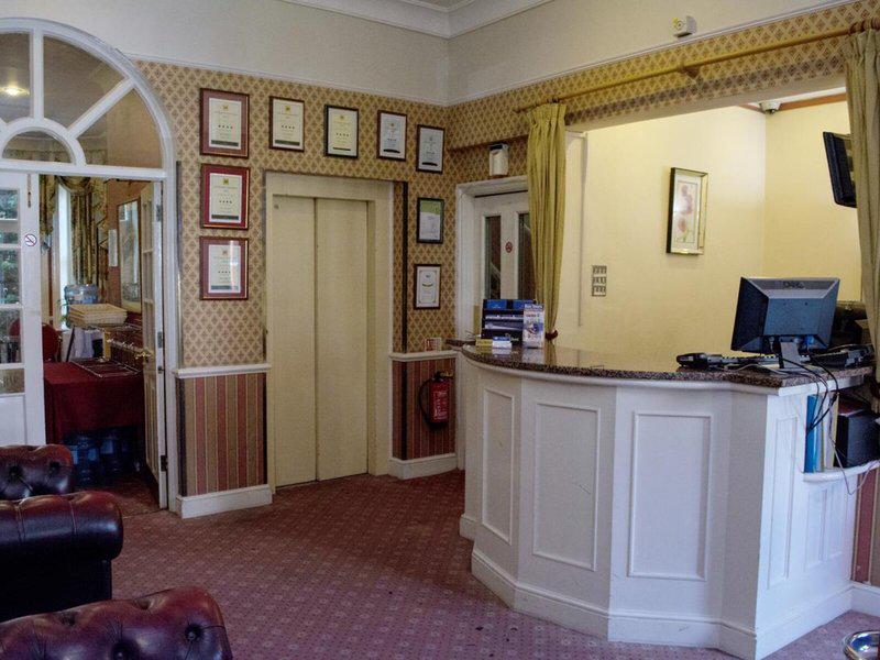 FB66F2695CDDF2C2DCEA546B0CE9BDF4