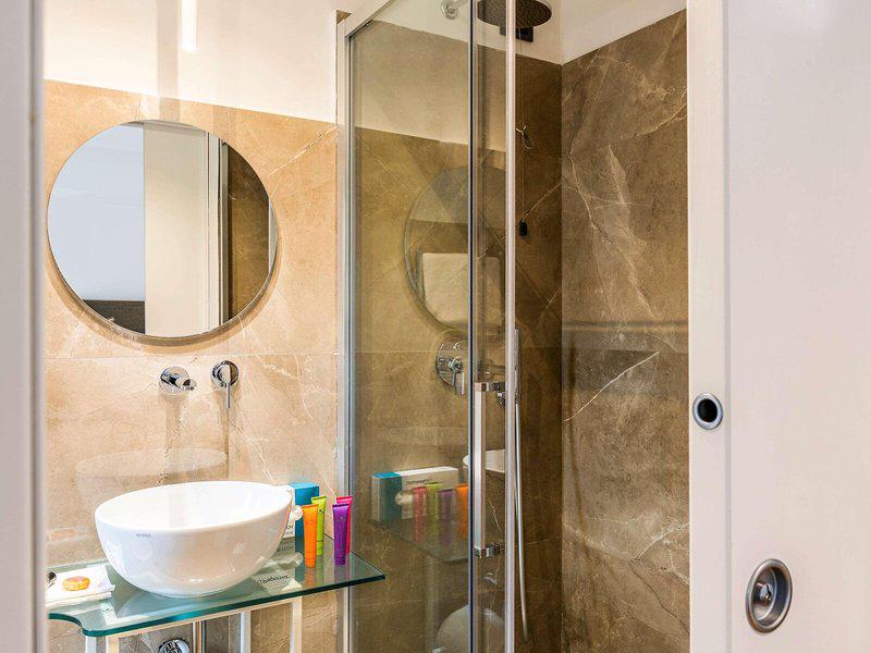 F275BAF2F0233D1D50FE92441A5A6441