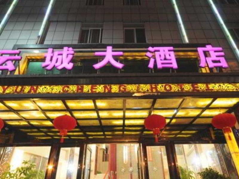 A83E2E019C6988F6C5580D98998D0520