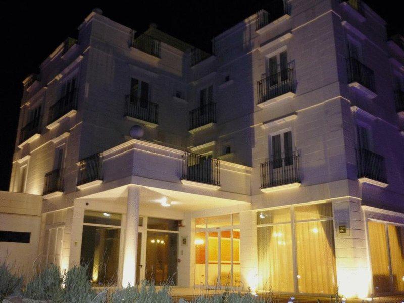 0A76181A5231DB51C38C44CFB9E554F8