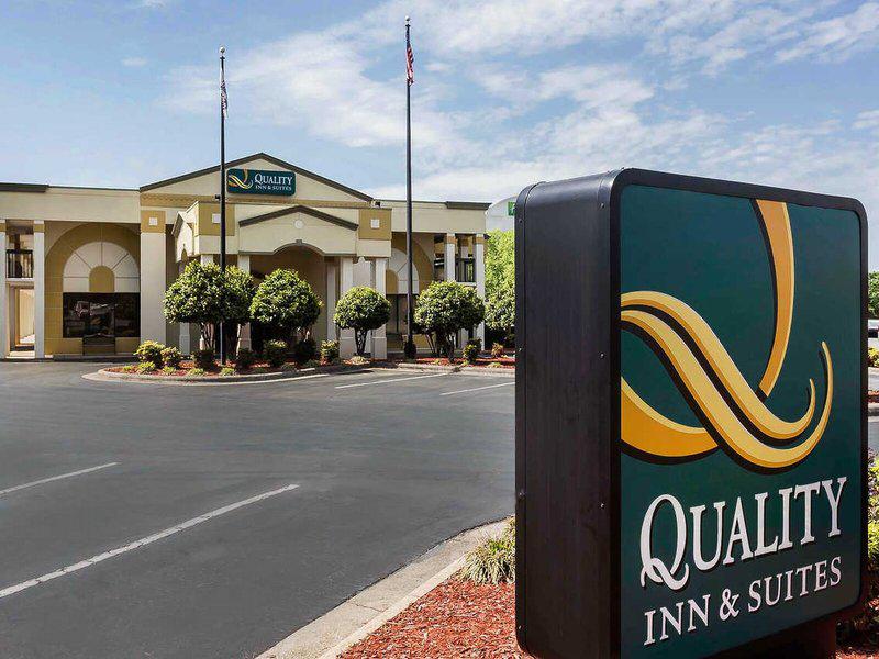 3FA2845784C1714BBE7F71F42741369A