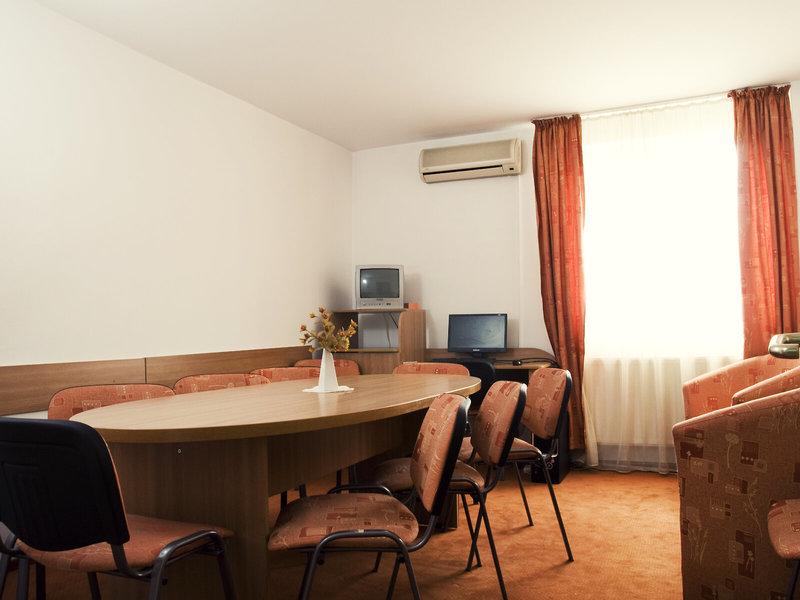 6DE7CAB78FAC0243260AF599E59B8A06