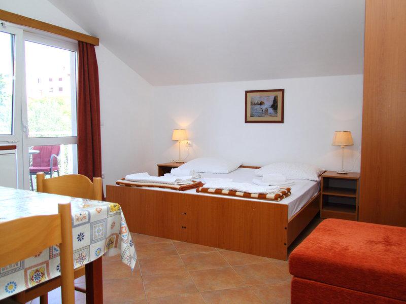 FBB435C107F4D64AB1A72D381C9AF487