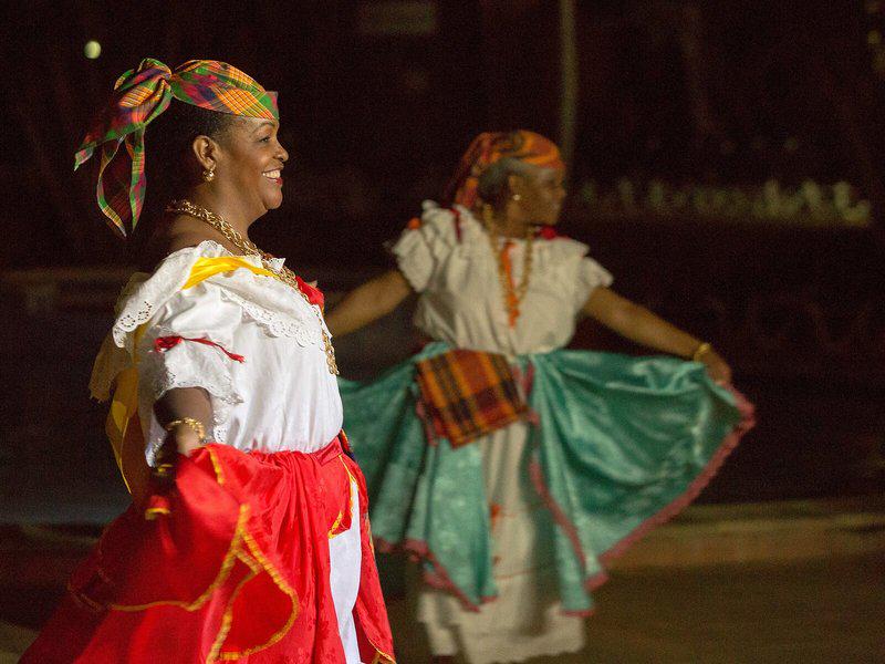 25E3E6F254EC876D3D36572A12947D2F