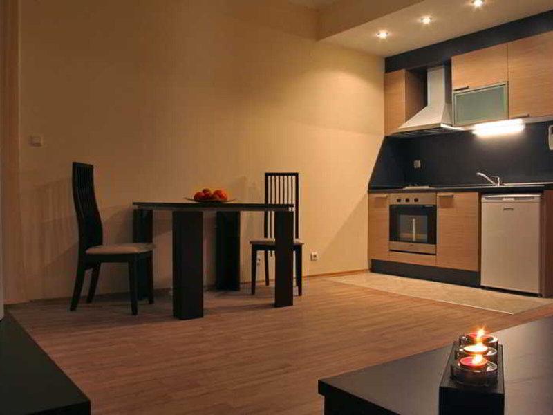 D193DA32F8BB9ECE0132ED8725B0027D