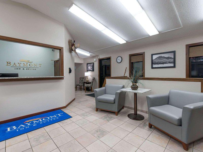 E011A4AEC951C6932F9D7725DF0F2F53