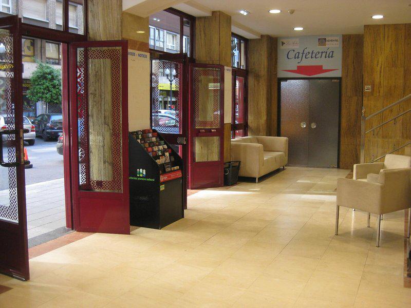 99E2C6824B2827A8365490B3C3839B6E