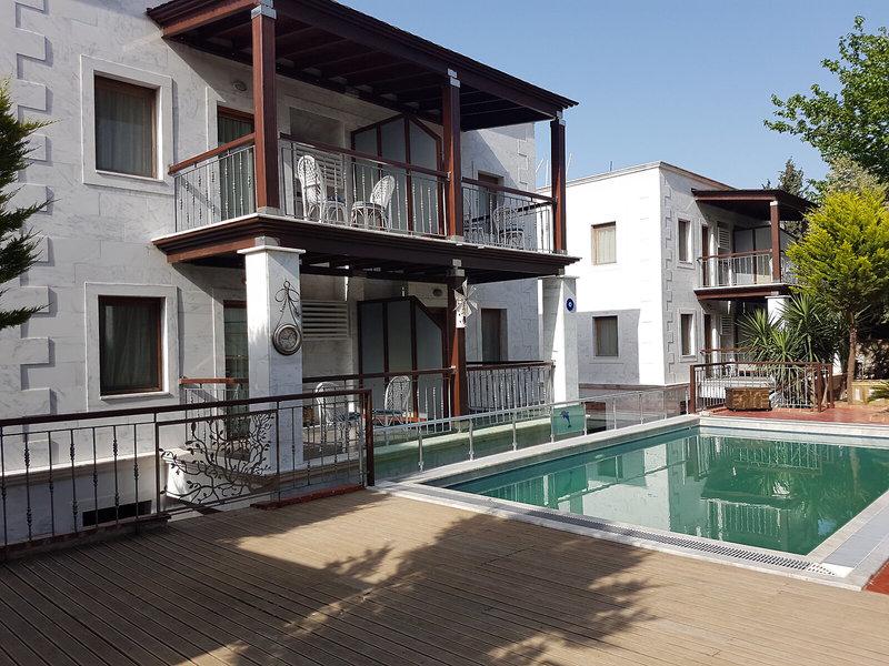 24D3F3521FE292670596F951B9A1AFE6