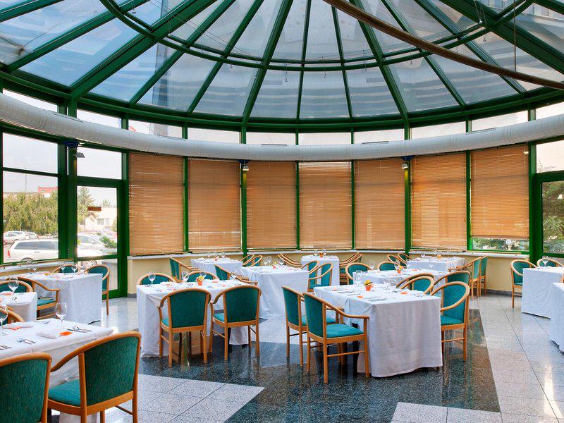 F9B8E30CBC4F3CA411F74A5E461C91FE