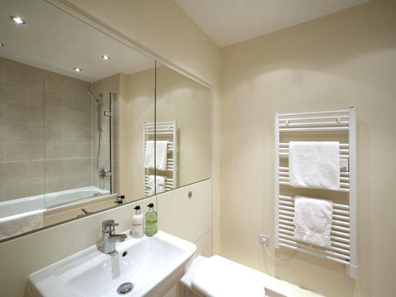 6E2FB1F2689625099E3869B9FDBF8EC1