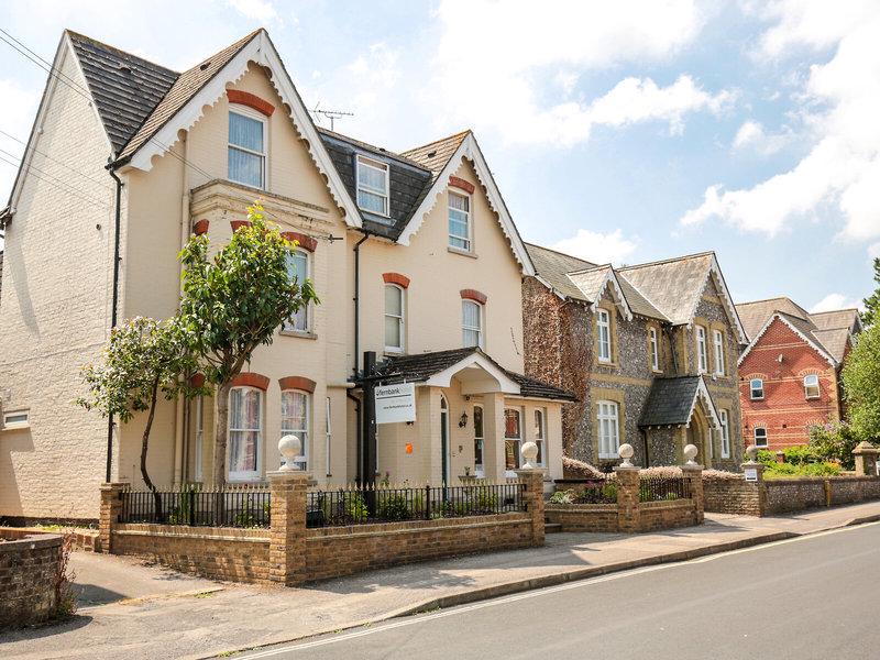 4BBD34F5D01106F699F59B9033B7F24A