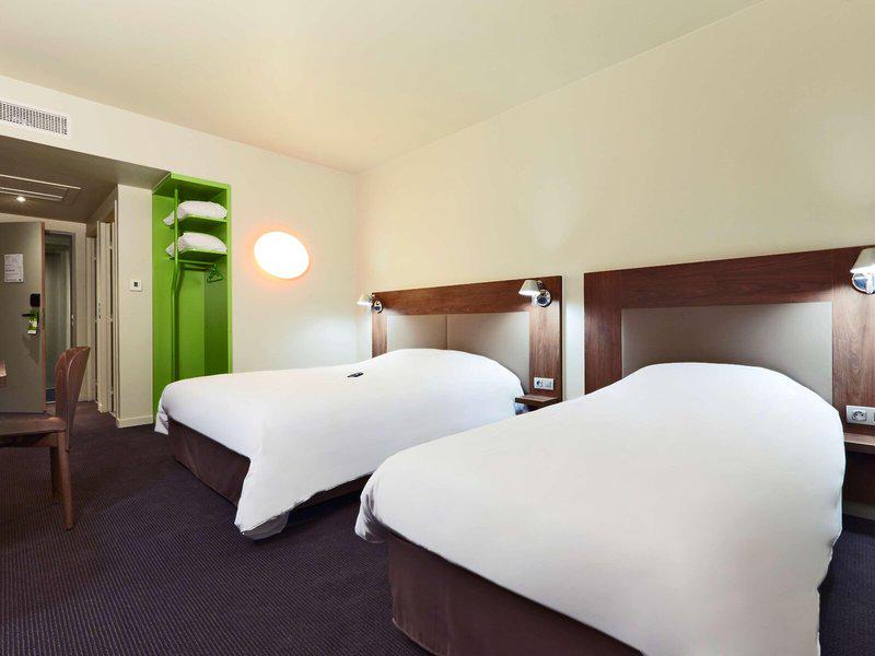 AF6AA2B51AB3324860812CBA1EA9C3E2