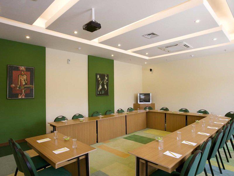 5BF6A3C44D4BAD2BA3C880241682E0BD