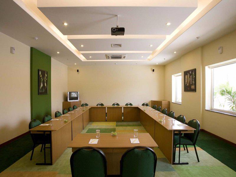 4D966928BE990109C42236B45F6B543F