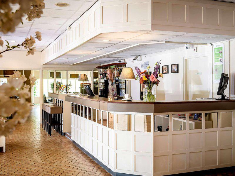 2E72B6430F9D087FA19838C3F297FF1A