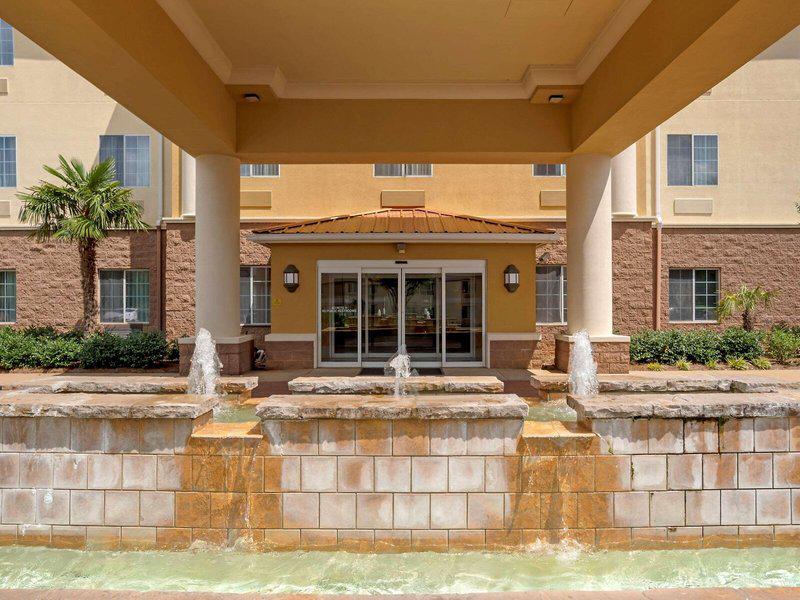 8317C7CEA709E2D8CCF89F5D4A55190C