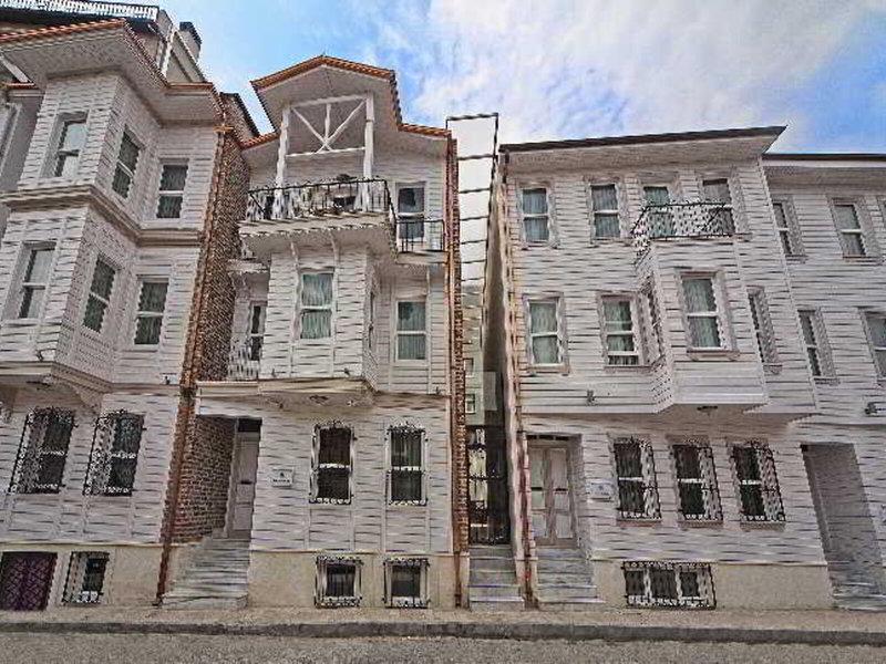 AB052C8367522C5506077F1E7224F15D