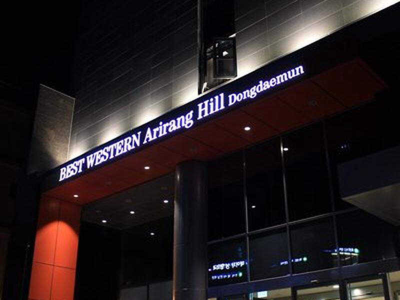 E9B56B0E4D5D25CD14A0BD598850033C