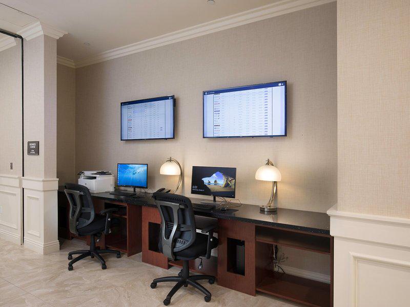 93C5F5A96B436C19E3D2A04DDDDF7AA1