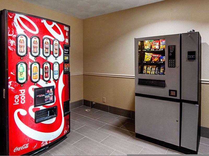 2608E14B1DD82B05DF1638FAF9CBD10D