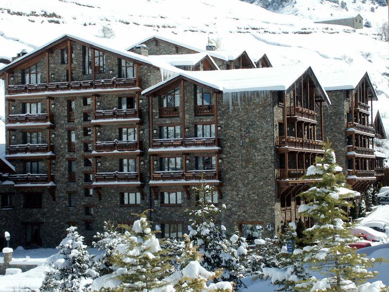 1ED9894E56182178755FF0EA2B6D5EC8